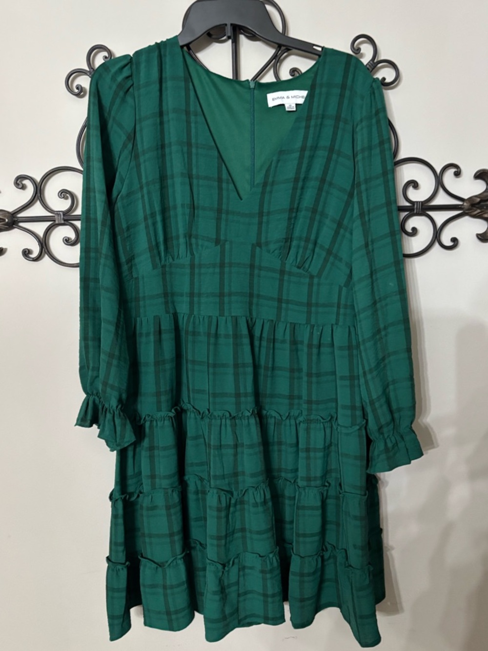 Emma and Michelle green plaid long sleeve dress. Size 10.